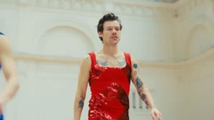 Harry Styles em imagem promocional. Imagem: Divulgação.