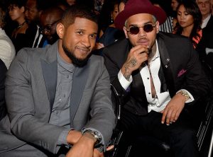 Durante show, Usher chama Chris Brown de lenda. Confira o momento!