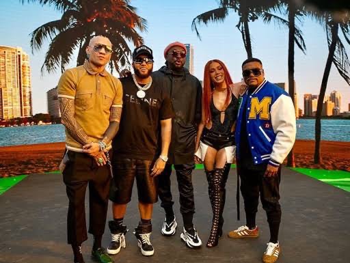 Anitta e Black Eyed Peas