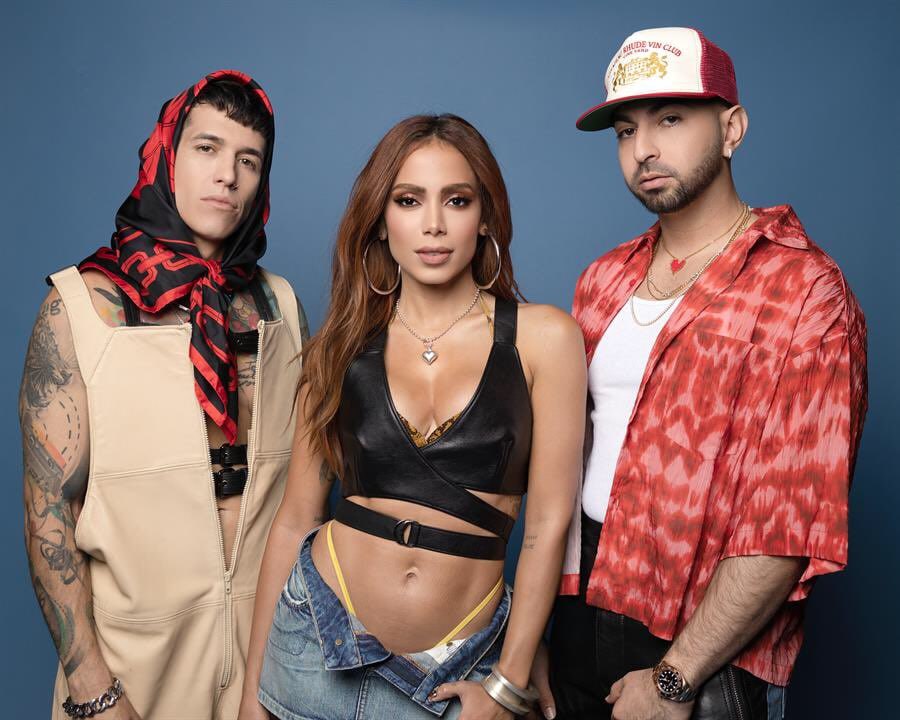 Lenny Tavarez, Anitta e Justin Quiles em imagem promocional. Imagem: Divulgação.