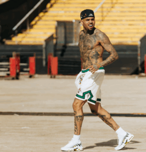 Chris Brown em imagem publicada nas redes sociais. Imagem: Divulgação.