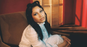Nicki Minaj para a Vogue Itália. Imagem: Petra Collins/Reprodução.