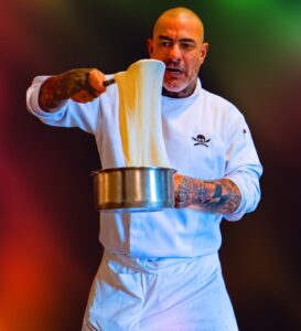 Na foto, o renomado chef Henrique Fogaça. Imagem: Instagram.