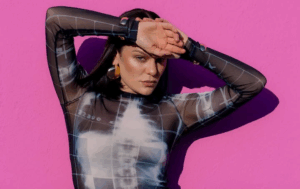 Jessie J em foto divulgada em suas redes sociais. Imagem: Instagram.
