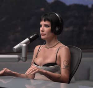 Halsey em entrevista para Zane Lowe. Imagem: Divulgação.