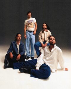 Lagum em fotos promocionais. Imagem: Divulgação.