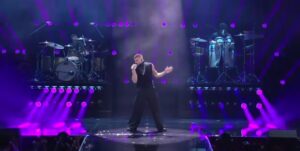 Ricky Martin durante sua performance no VMA. Imagem: Reprodução.