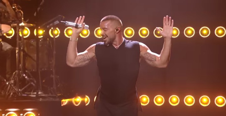 Ricky Martin durante sua performance no VMA. Imagem: Reprodução.