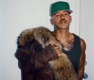 Feid para a Highsnobiety. Foto: Reprodução.