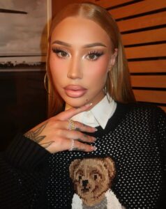 Iggy Azalea em foto publicada nas redes sociais. Imagem: Instagram. 