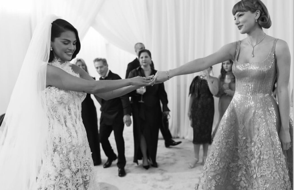 Taylor Swift no casamento de Selena Gomez. Imagem: Instagram