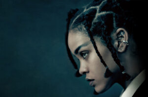 Rihanna em foto promocional para o álbum "ANTI". Imagem: Divulgação.