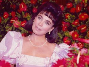 Regina Duarte no papel de "Maria do Carmo" em Rainha da Sucata. Imagem: TV Globo/Divulgação.