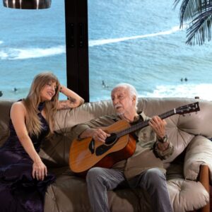 Luísa Sonza e Roberto Menescal em foto promocional para o álbum "Bossa Sempre Nova". Imagem: Divulgação.