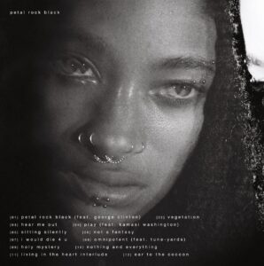 Capa do álbum "Petal Rock Black", de WILLOW. Imagem: Divulgação.