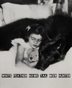Capa oficial do single “White Feather Hawk Tail Deer Hunter”. Imagem: Divulgação.