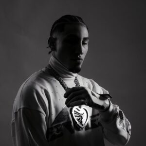 Omar Courtz em foto publicada em suas redes sociais. Imagem: Instagram/Reprodução.