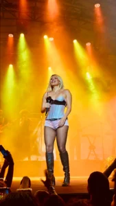 Duda Beat em show no Circo Voador, casa de shows no Rio de Janeiro. Imagem: Poptivo.