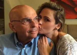 Pai de Ana Paula Renault morre e sister permanece no reality. Imagem: Reprodução/Instagram.