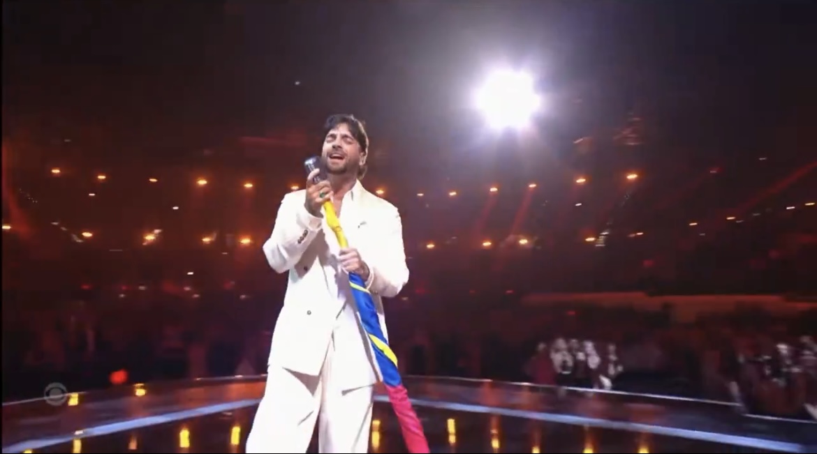 Maluma brilha no American Music Awards com performance de “Tu Recuerdo” - Poptivo