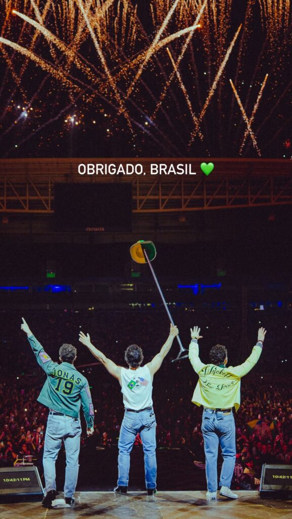 Story dos Jonas Brothers agradecendo São Paulo pelo show. Imagem: Reprodução/Instagram