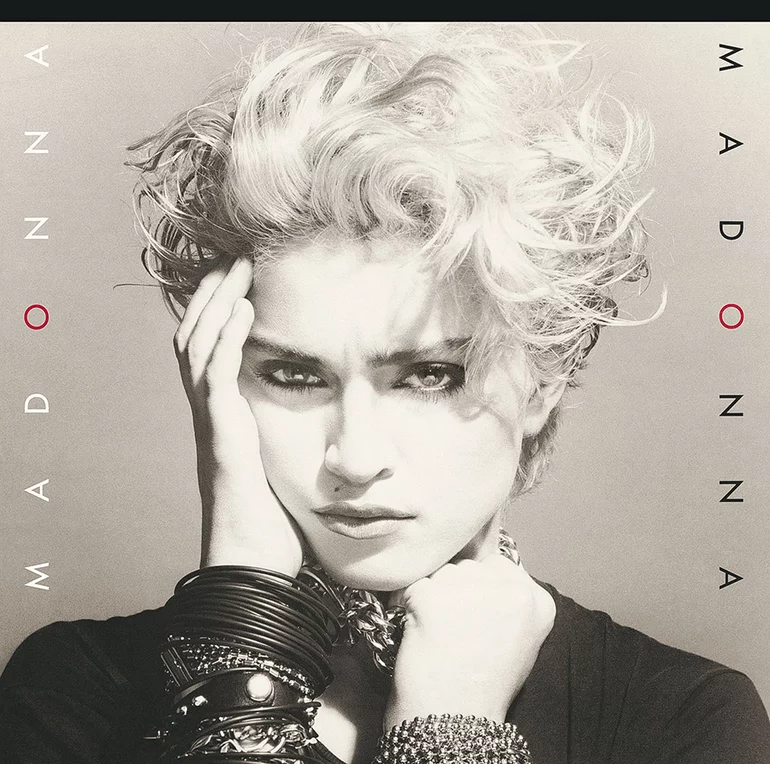 Capa de "Madonna" (1983). Imagem: Reprodução