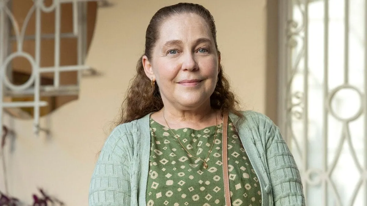 Isabela Garcia como Elisa em "Quem Ama Cuida". Foto: Reprodução/Globo.