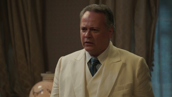 Danton Mello interpreta Diógenes em "A Nobreza do Amor". Foto: Reprodução/Globo.
