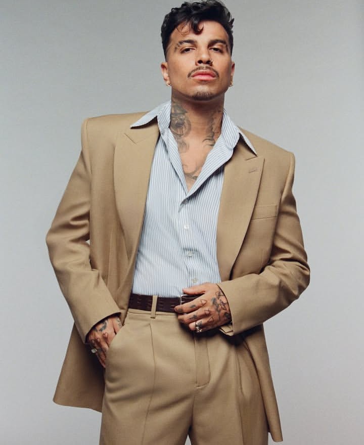 Rauw Alejandro para a seção Estilo Hombre, do El País Semanal. Foto: Reprodução.