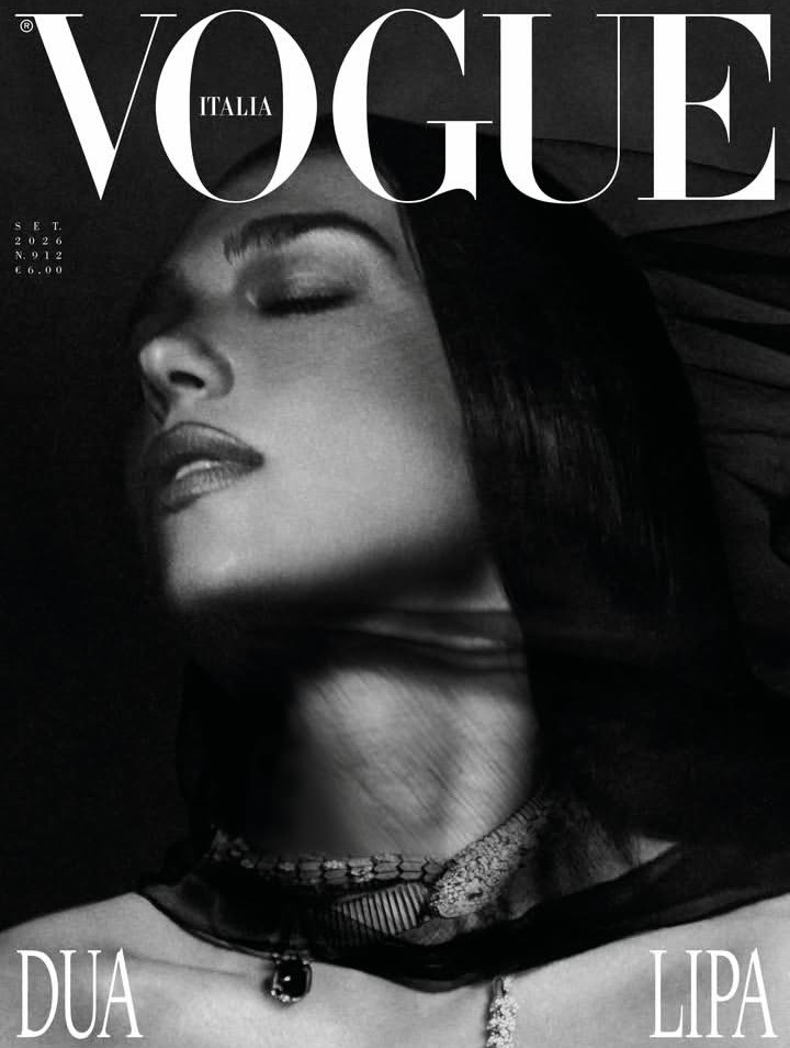 Dua Lipa na capa da edição de setembro da Vogue Itália. Foto: Carlijn Jacobs/Reprodução.
