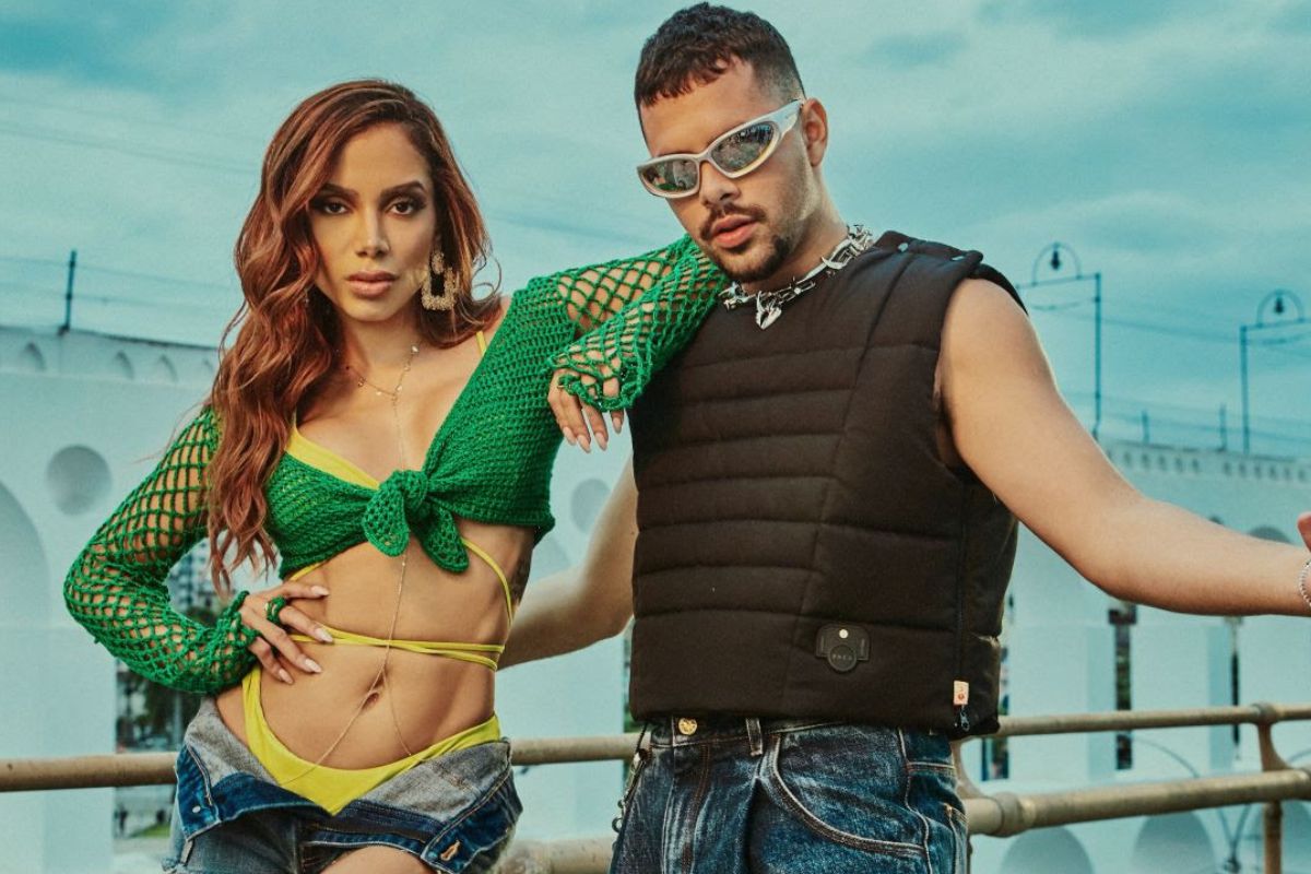 Anitta e Pedro Sampaio em imagem promocional do videoclipe de "Dançarina (Remix)". Foto: Divulgação.