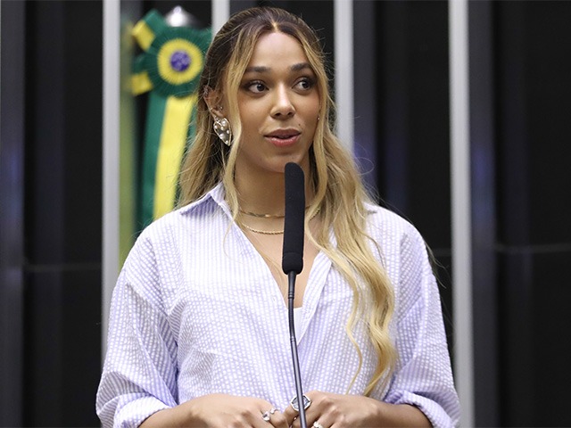 Erika Hilton, deputada pelo PSOL - SP. Imagem: Divulgação Câmera dos deputados.
