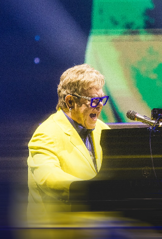 Elton John em show no Rock in rio 2026. Imagem: reprodução / Rock in Rio