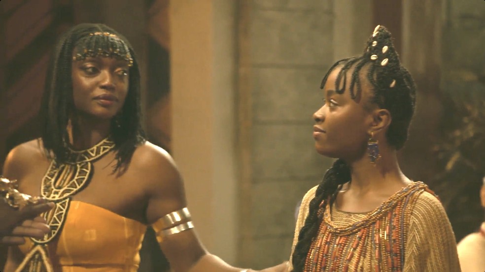 Binta e Kênia, personagens de "A Nobreza do Amor". Foto: Reprodução/TV Globo
