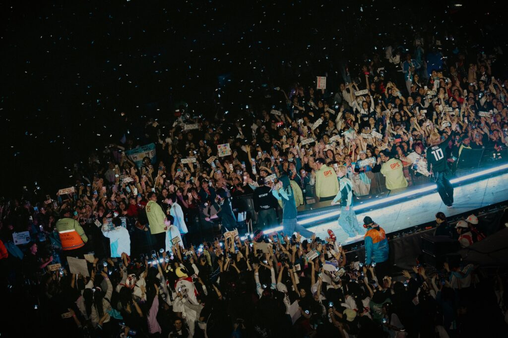 BTS na turnê "ARIRANG", em Buenos Aires. Foto: Reprodução/X
