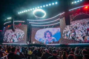 Alcione em show no Nubank Parque. Imagem: Nubank Parque - Edu Santana Produtora / Divulgação.