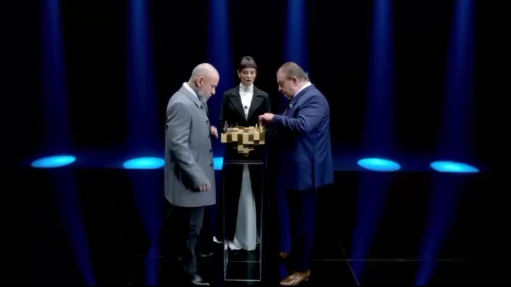 Henrique Fogaça, Helena Rizzo e Erick Jacquin na imagem promocional da 6ª temporada do MasterChef Profissionais. Foto: Reprodução/Band