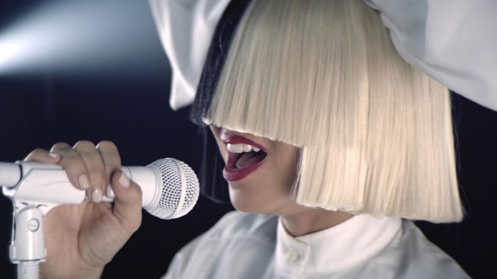 Sia em imagem promocional. Foto: Divulgação